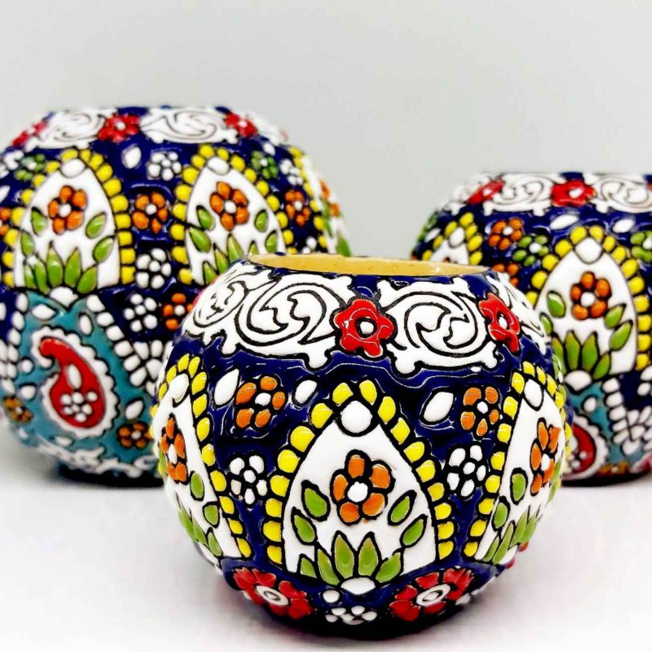 Persischer Töpfer-Kerzenständer Minakari Handarbeit mit künstlerischem Design