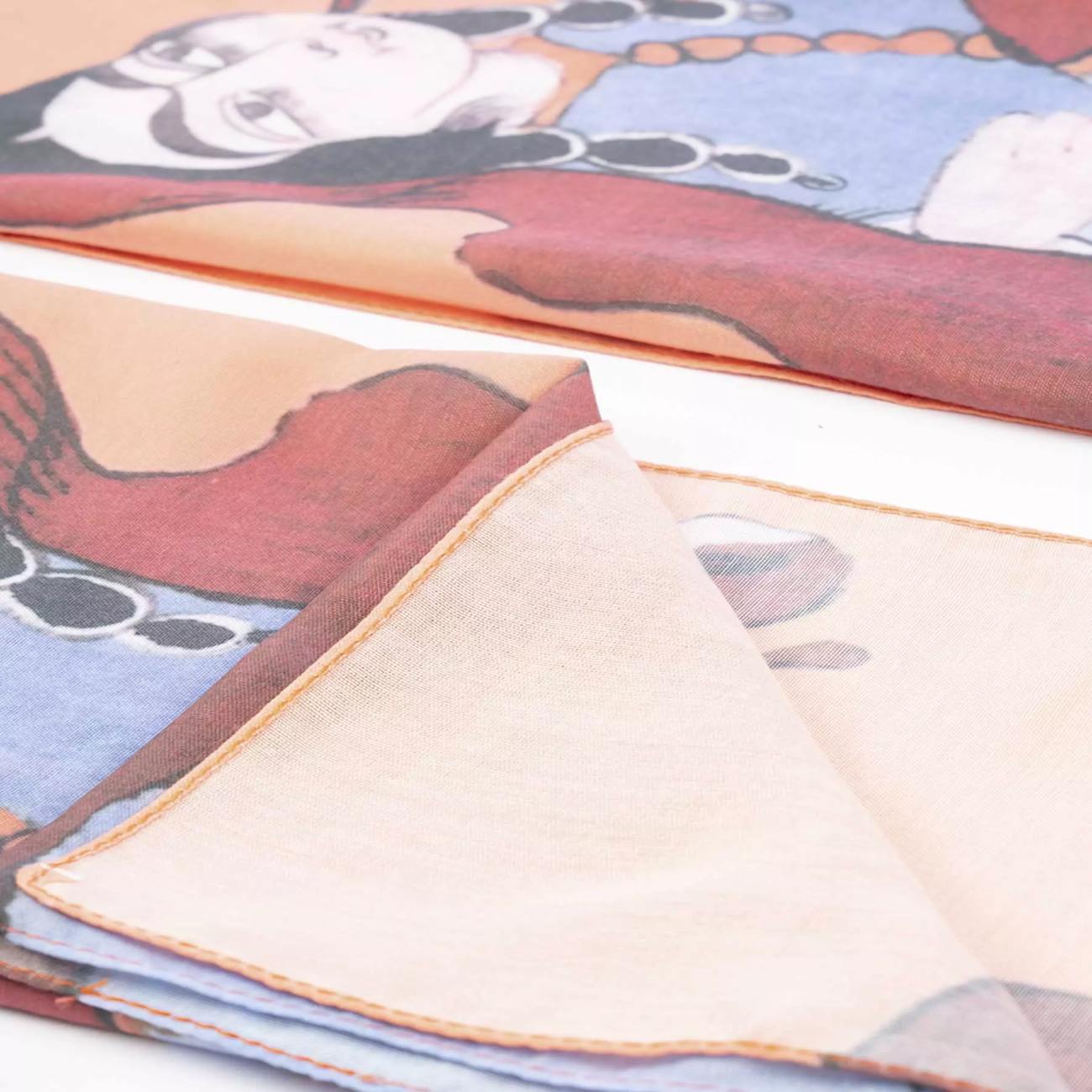 Persischer Schal mit Gajar-Mädchen-Motiv für Frauen