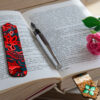 Künstlerisches Holz-Lesezeichen mit Floral-Design Set von 2