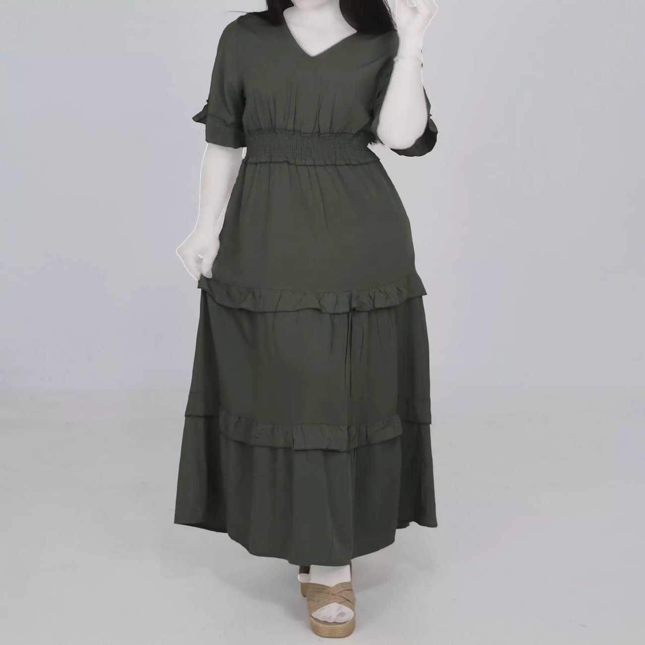 Kurzärmliges Stufenkleid für Damen mit V-Ausschnitt