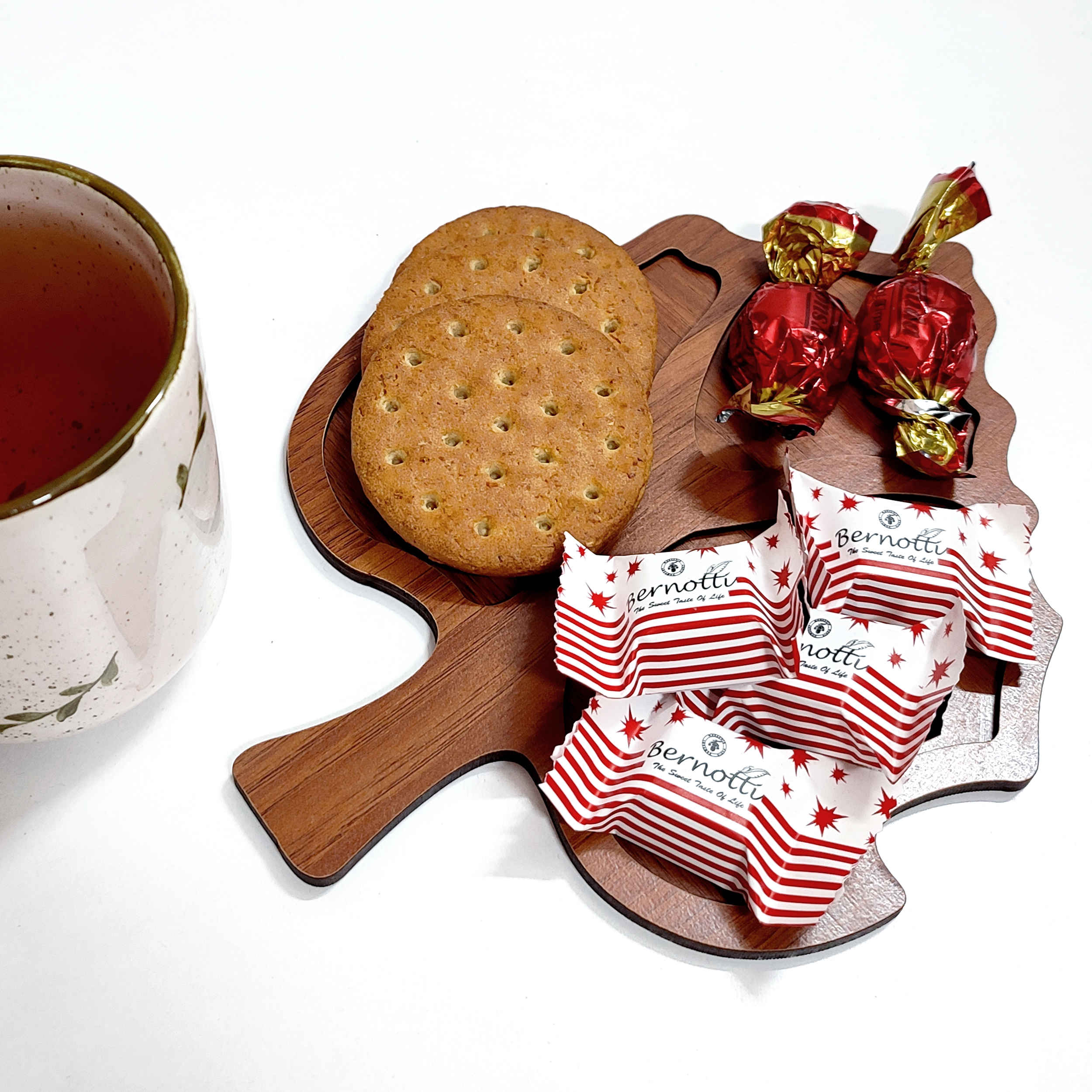 Blattförmiges MDF-Holztablett mit drei Abschnitten (Set aus 2)