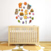 Baby-Wandsticker aus Holz mit glücklichen Tieren für das Kinderzimmer