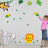 Baby-Wandsticker aus Holz mit niedlichen Tiermotiven
