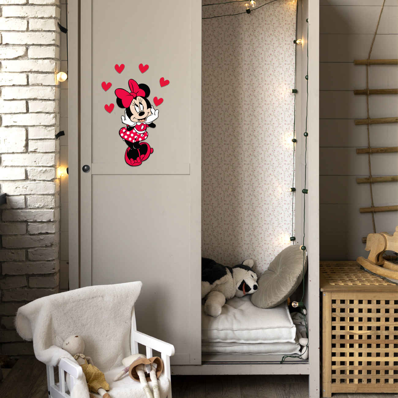 Baby-Wandsticker aus Holz Modell Minnie Maus