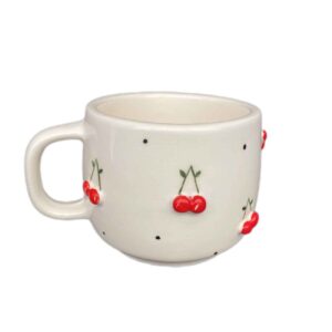 Künstlerische Keramiktasse – Handgefertigt mit Kirsch-Design