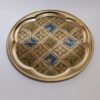 Dekoratives Messingtablett mit traditionellem geometrischem Design für Tisch und Dekoration