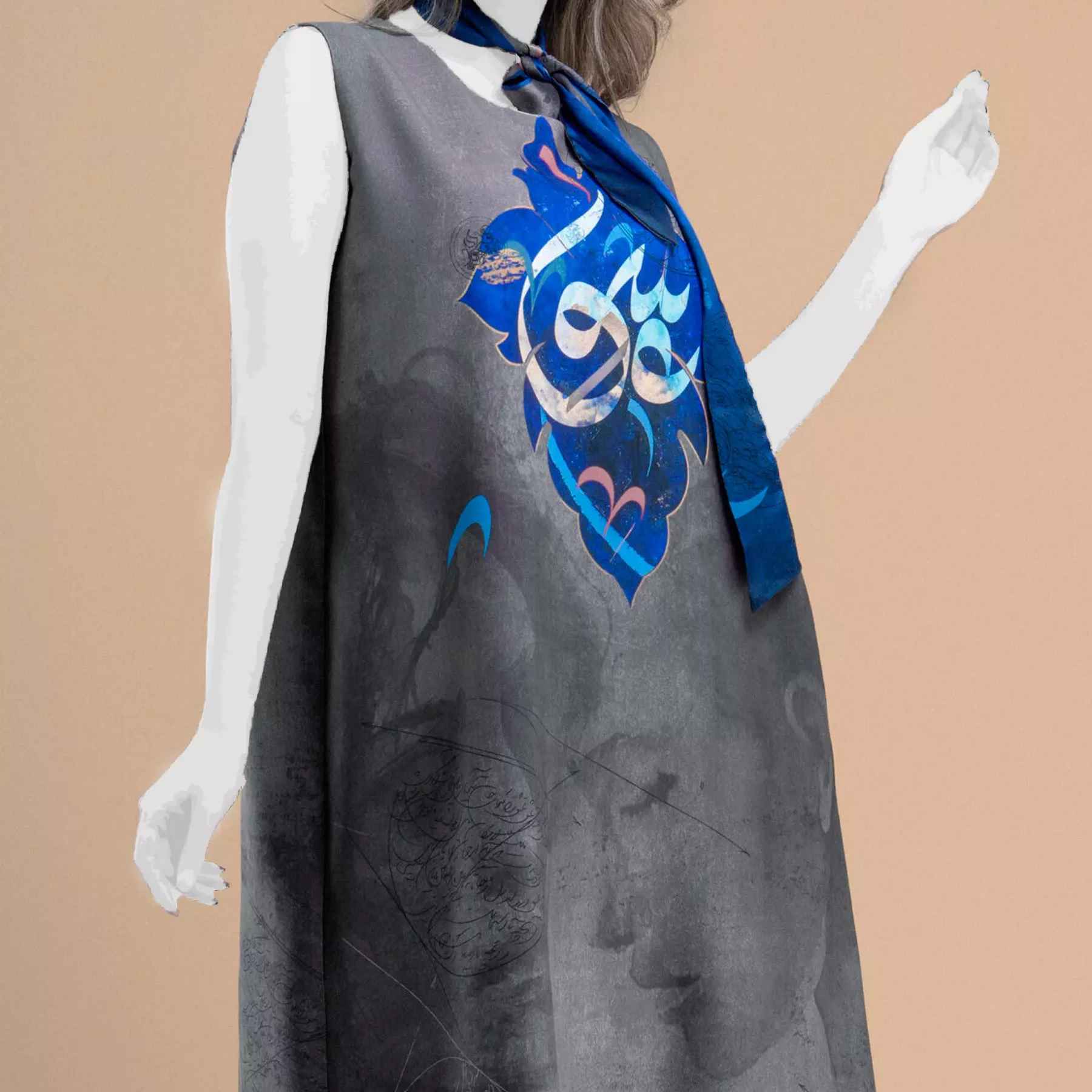 Regulär geschnittenes Kleid für Damen mit Kalligraphie Modell Afaq