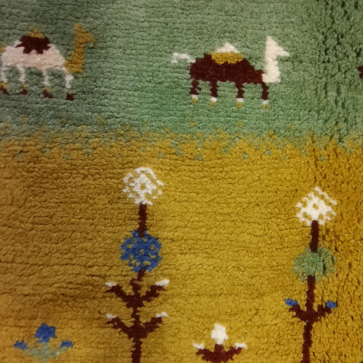 Original persischer Gabbeh-Wollteppich handgewebt in Fars mit Rand rot