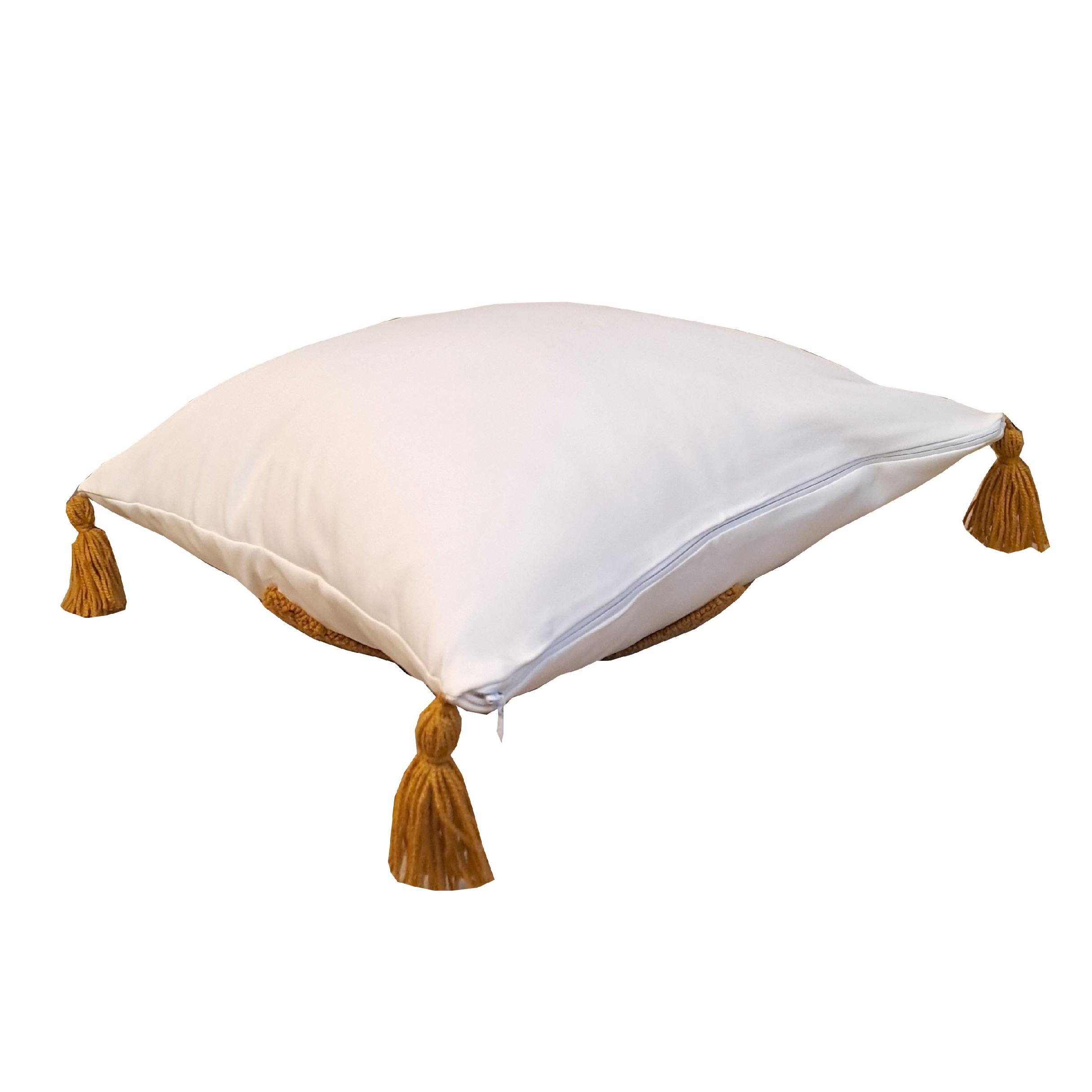 Punch-Needle-Kissenbezug – Bestickte Handwerkliche Eleganz