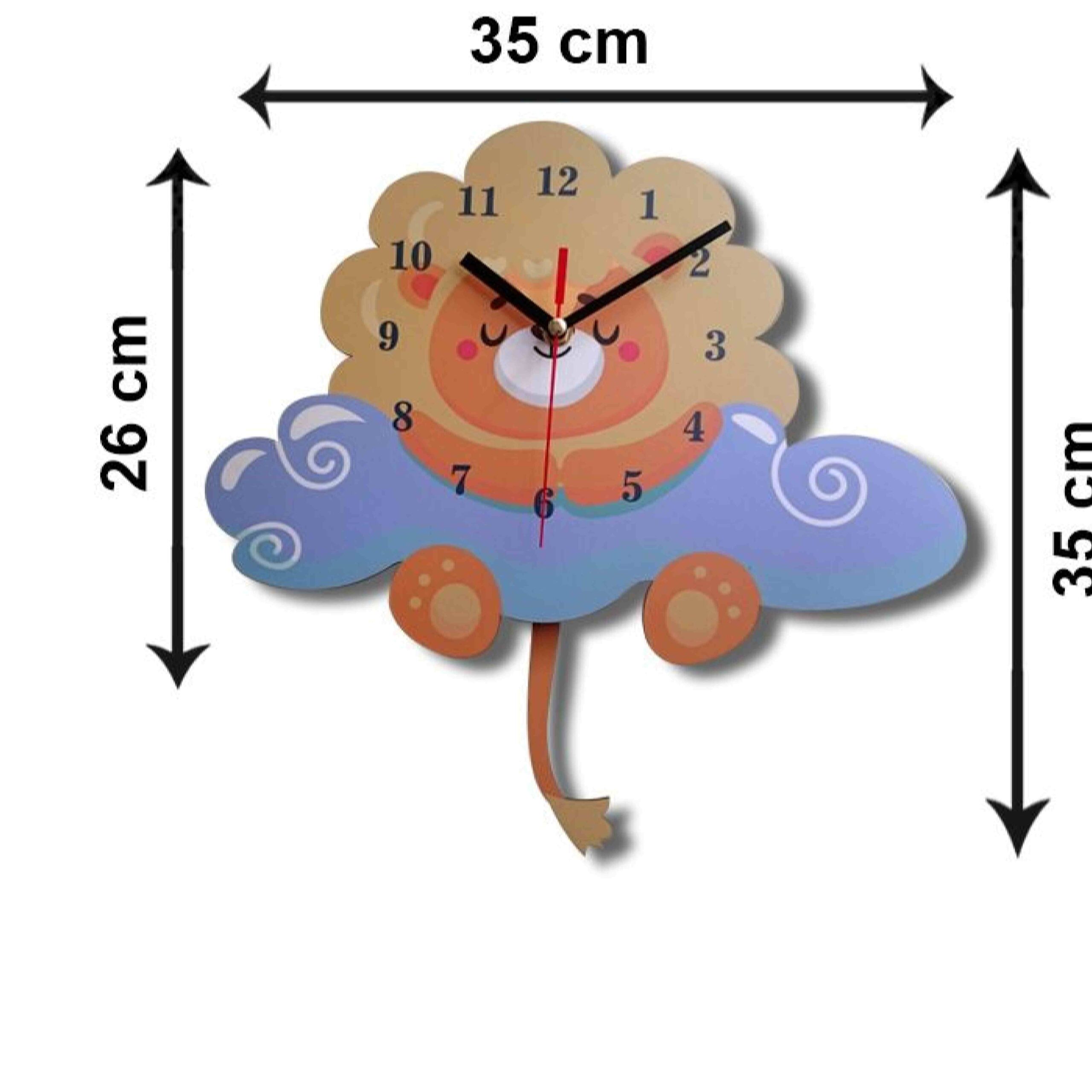 Holzwanduhr für Kinderzimmer mit Design „Traum vom kleinen Löwen“