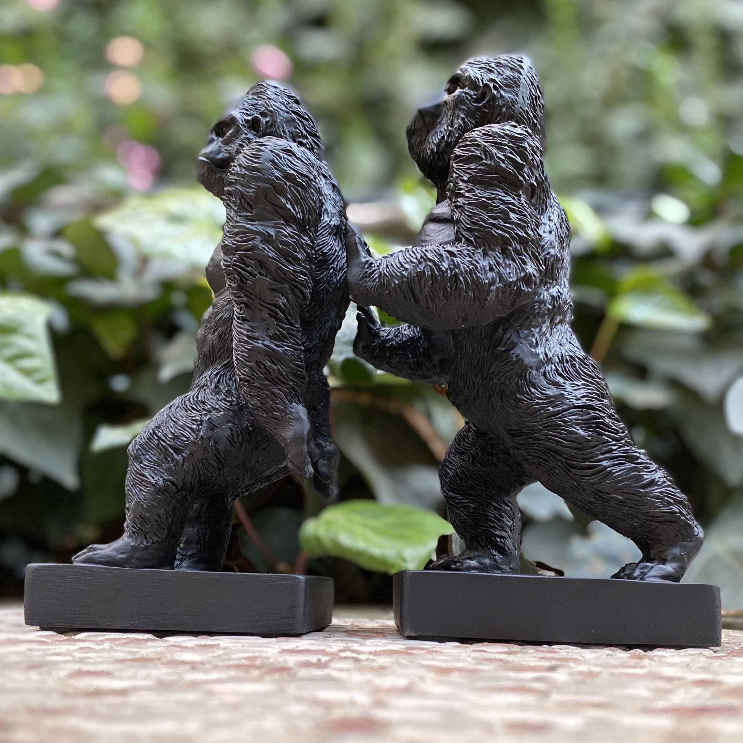Gorilla-Design dekorative Buchstütze – mutiger Akzent für kreative Räume
