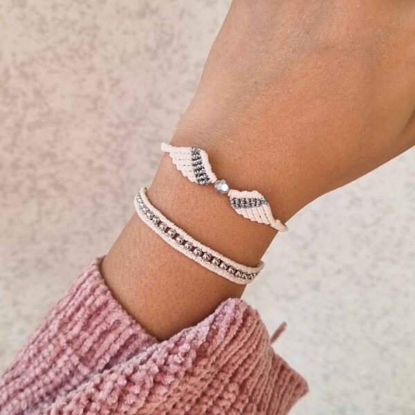Besticktes Makramee-Armband für Damen Modell Engelshalle