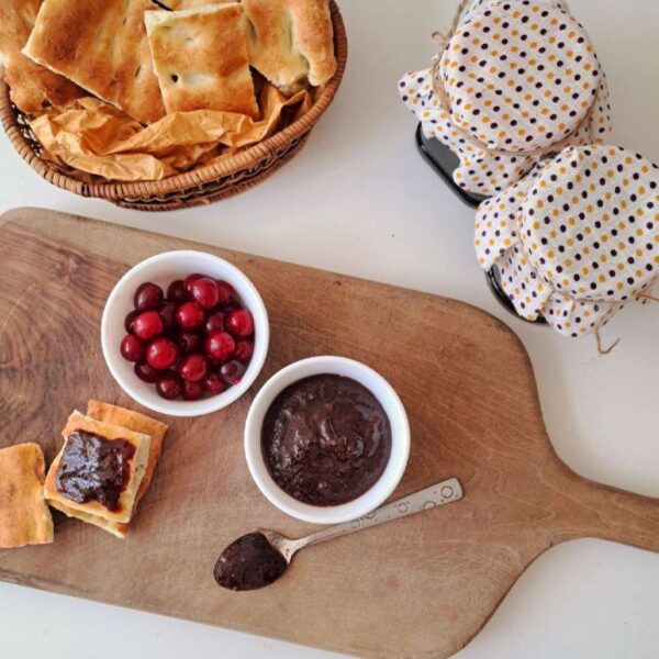 Iranische Marmelade - Kornelkirsche 500 Gramm | 100 % Natürlich, Handgemacht