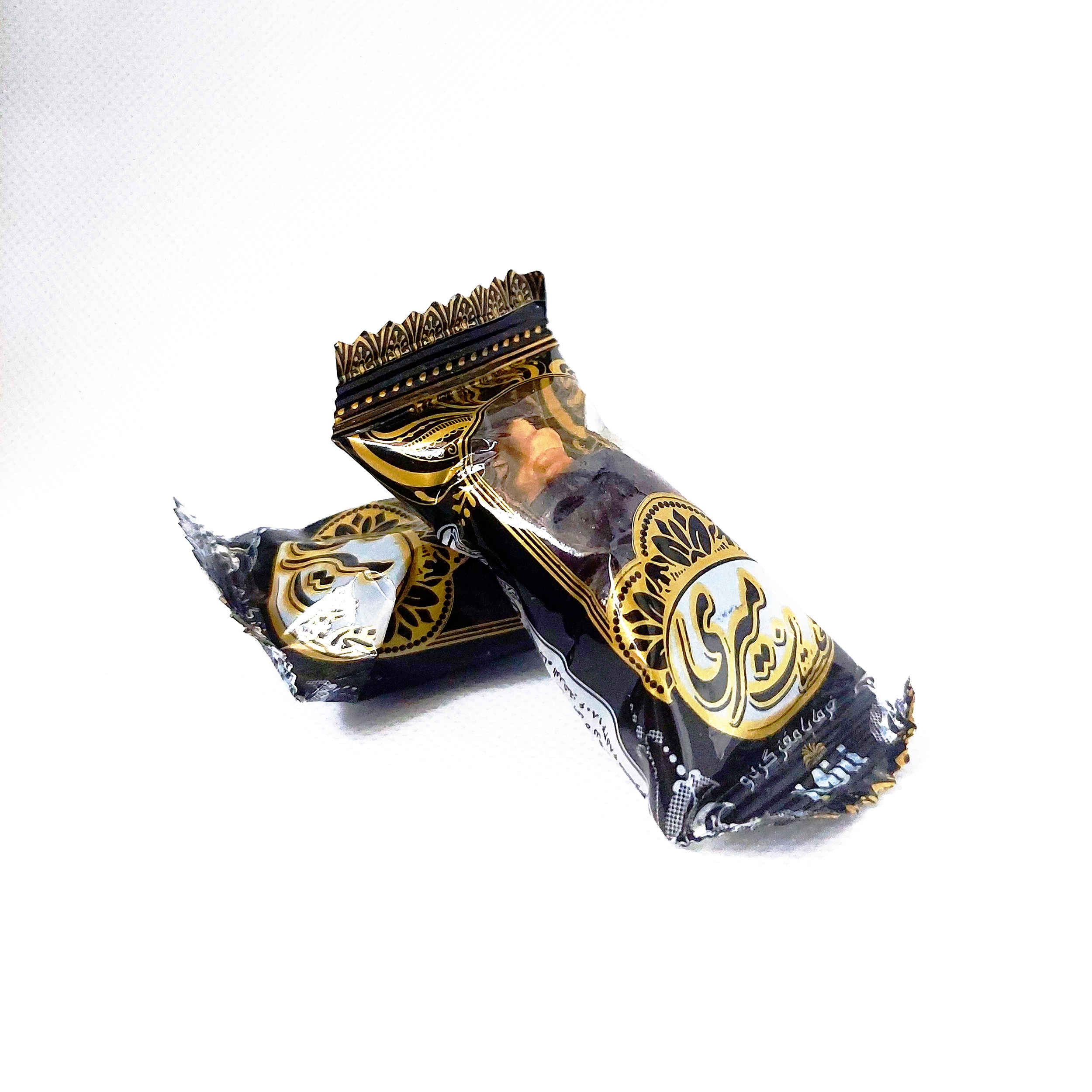 Iranische Datteln gefüllt mit Walnüssen – Packung mit 30 Stück (6 Pakete)