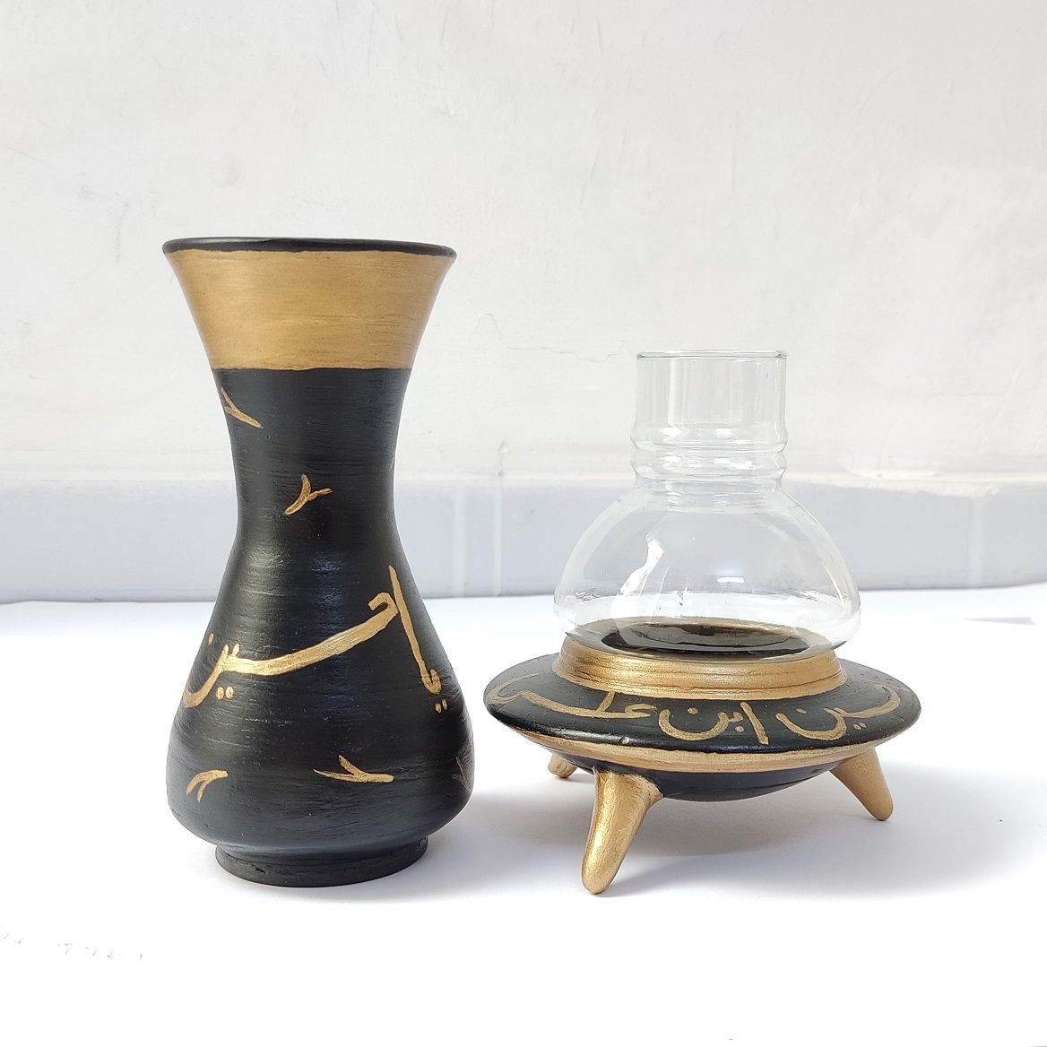 Islamischer Keramiktisch-Kerzenhalter mit Ya Hossein Design, Set aus 2 Stück