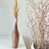 Minimalistische dekorative Knospenvase aus massivem Naturholz, handgefertigt
