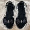 Offene Zehen flache Freizeitsandalen für Damen, Modell Schleife