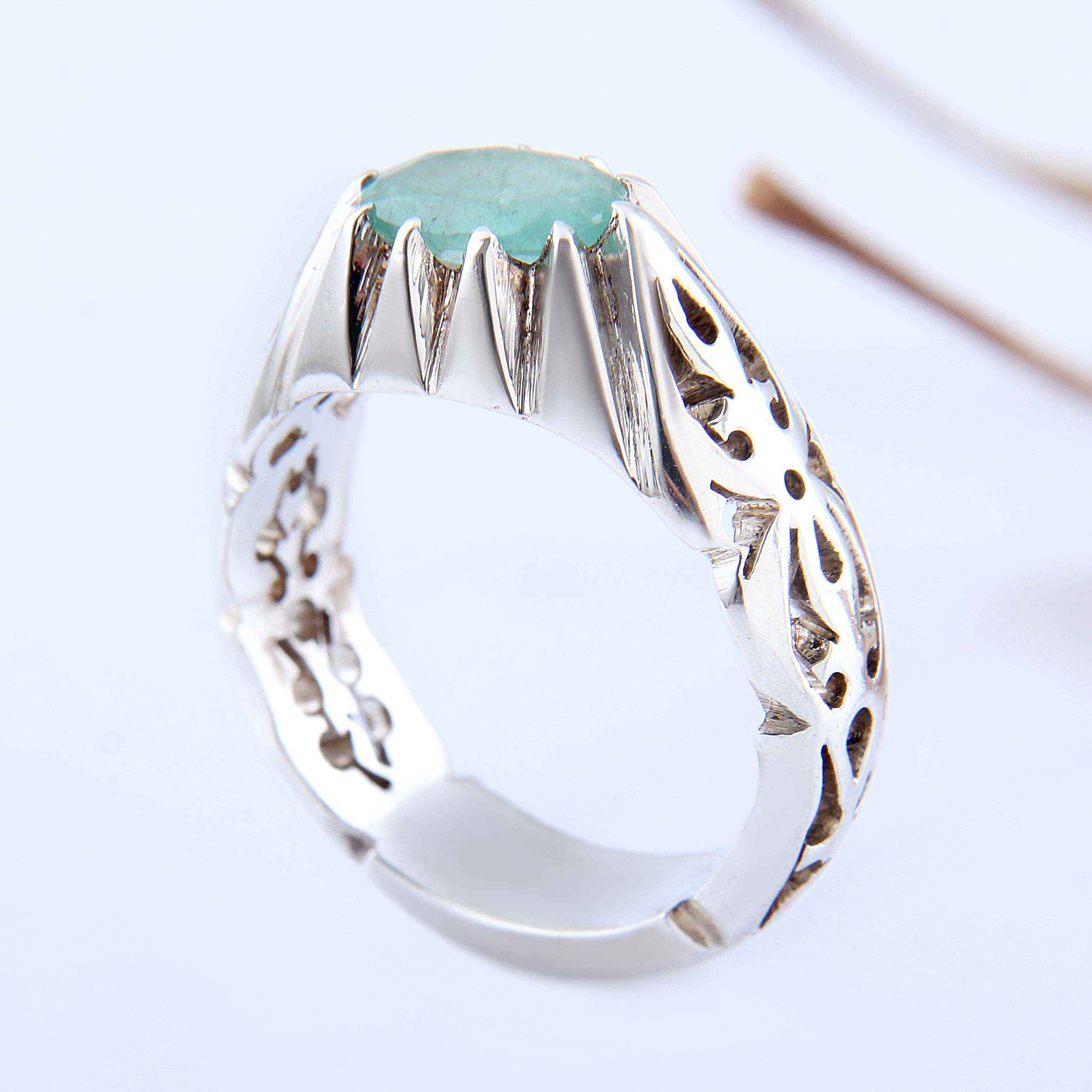 Persischer Grüner Smaragd Silberring für Herren, handgefertigt Modell Ellipse