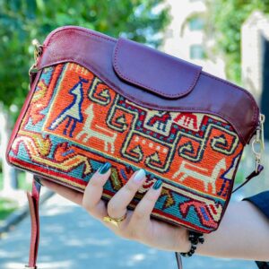 Traditionelle handgefertigte Kilim Umhängetasche für Frauen
