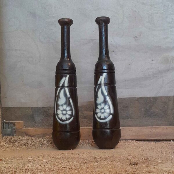 Persische Holz-Mugdar mit Paisley-Design, geeignet für Kinder