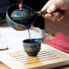 Japanisches Porzellan-Teeservice mit 360-Grad-drehbarer Teekanne
