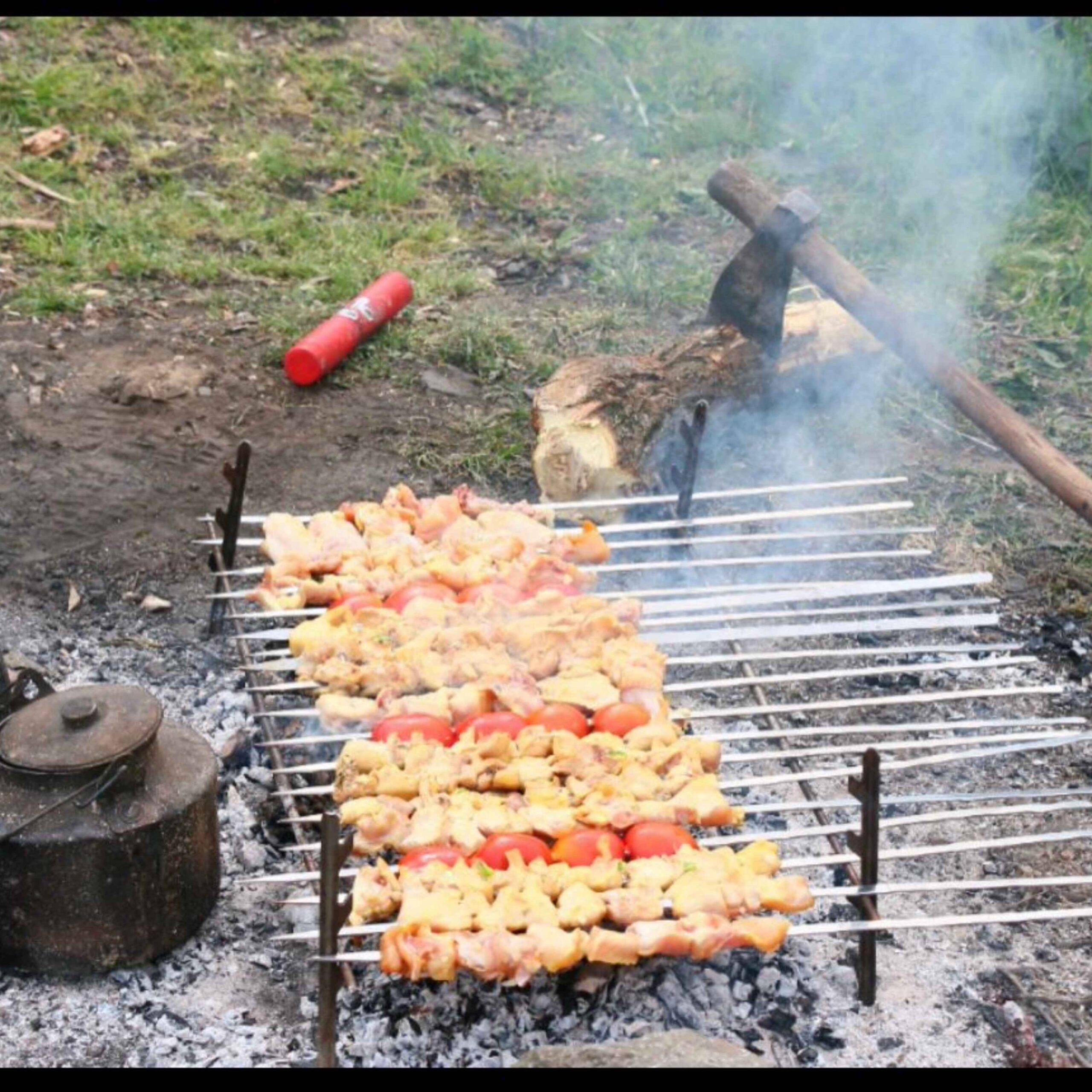 Tragbarer Mini-Campinggrill – Leicht & Rucksackgröße