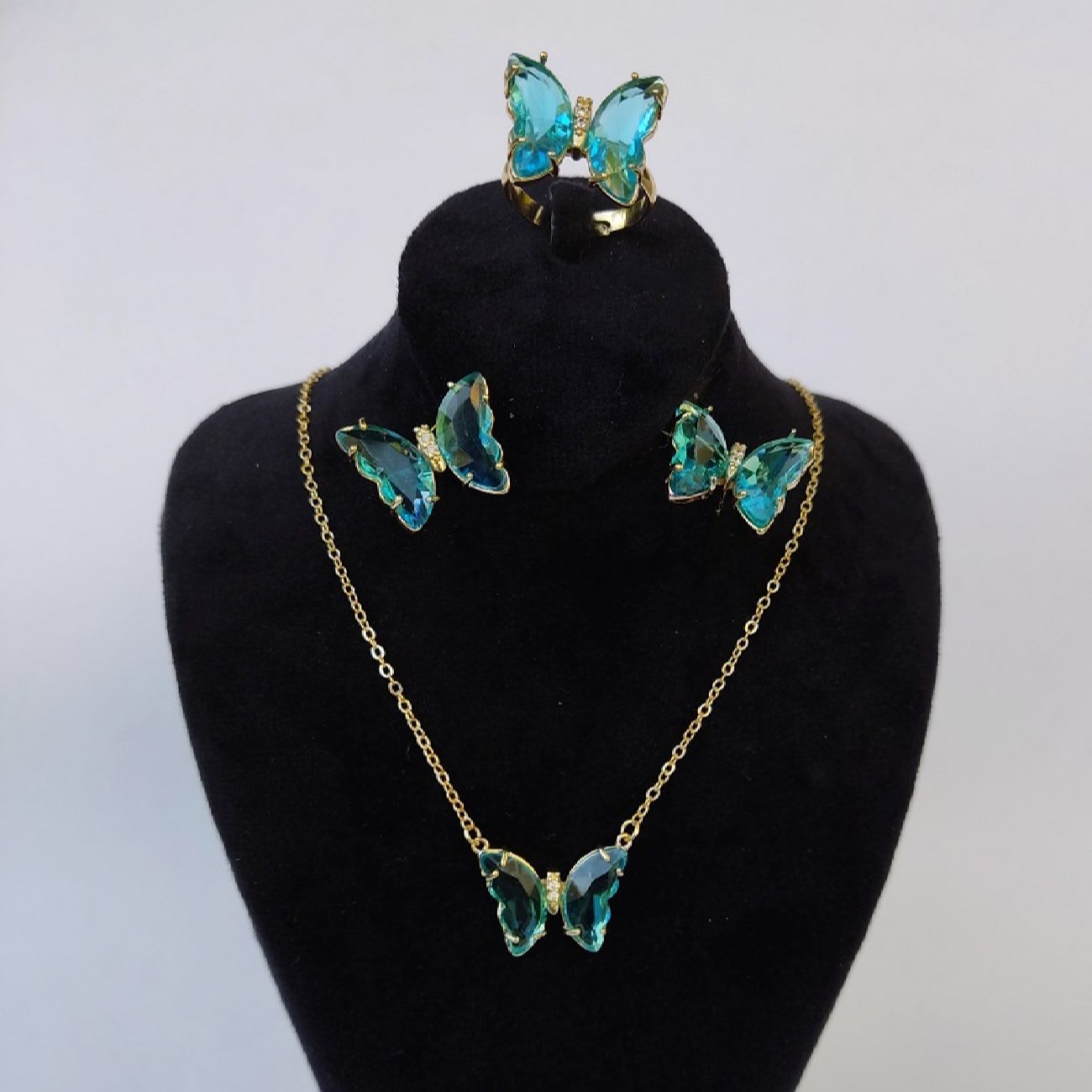 Stahl-Schmuckset für Damen mit Schmetterlingsdesign