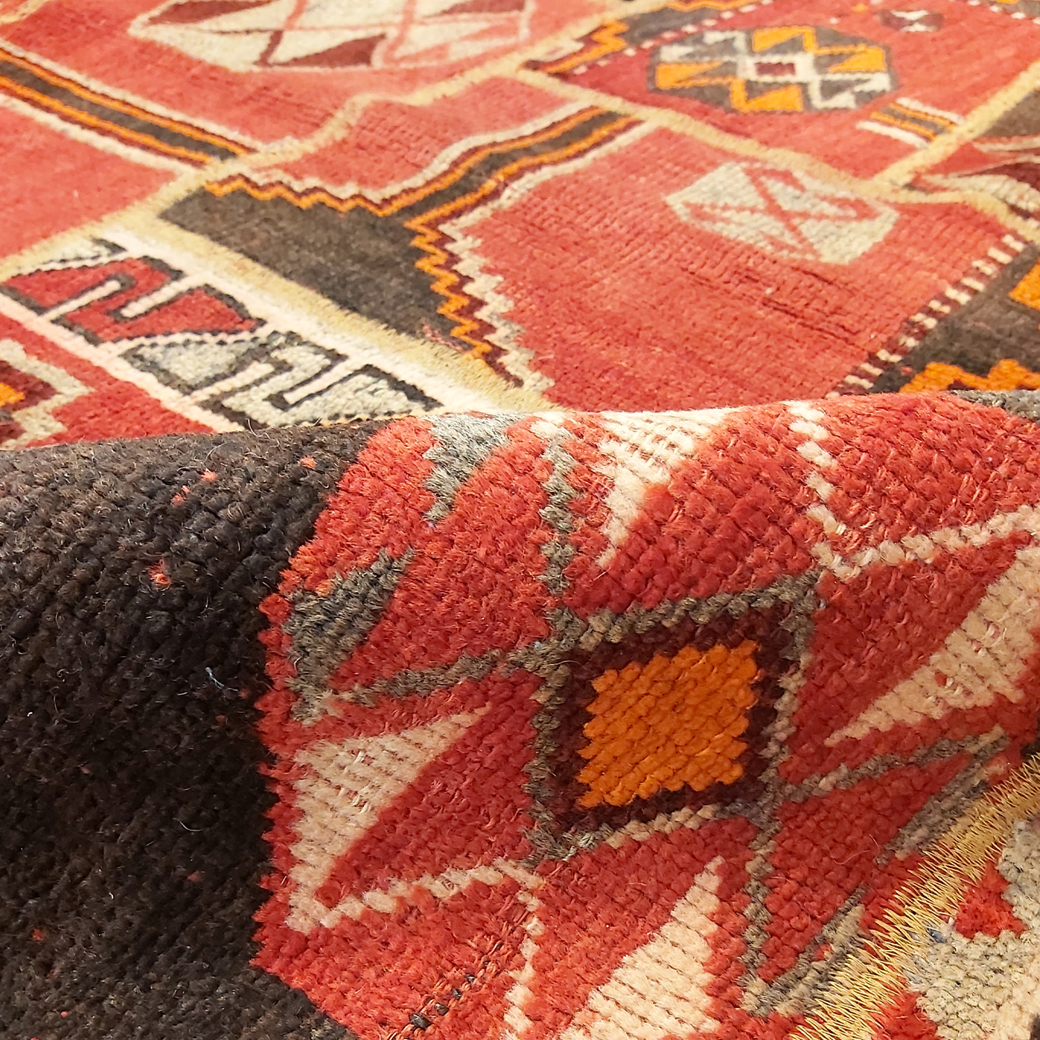 Vintage persischer handgeknüpfter Patchwork-Teppich geometrisch rot