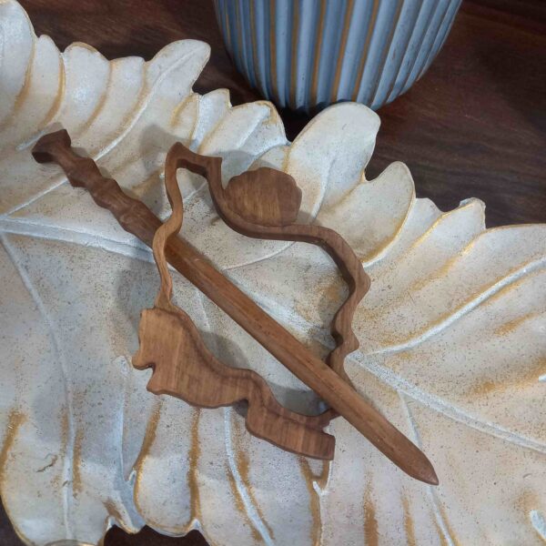 Holz-Haarnadel für Frauen Handgefertigt mit Irans Karten-Design