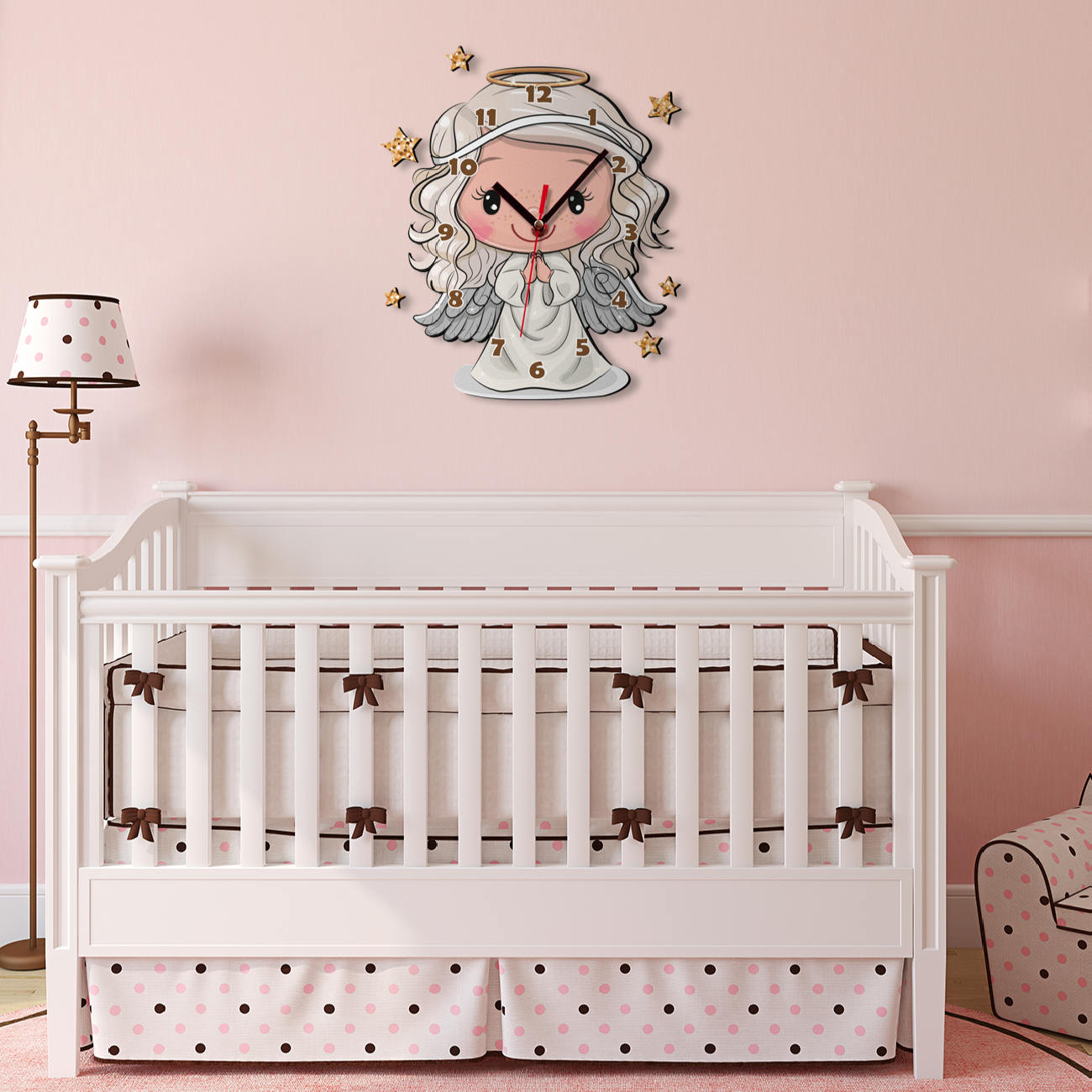 Holzwanduhr für das Kinderzimmer mit kleinem Engel-Design