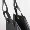 Bauletto Leder Handtasche - Mit Langen Trageriemen in Braun