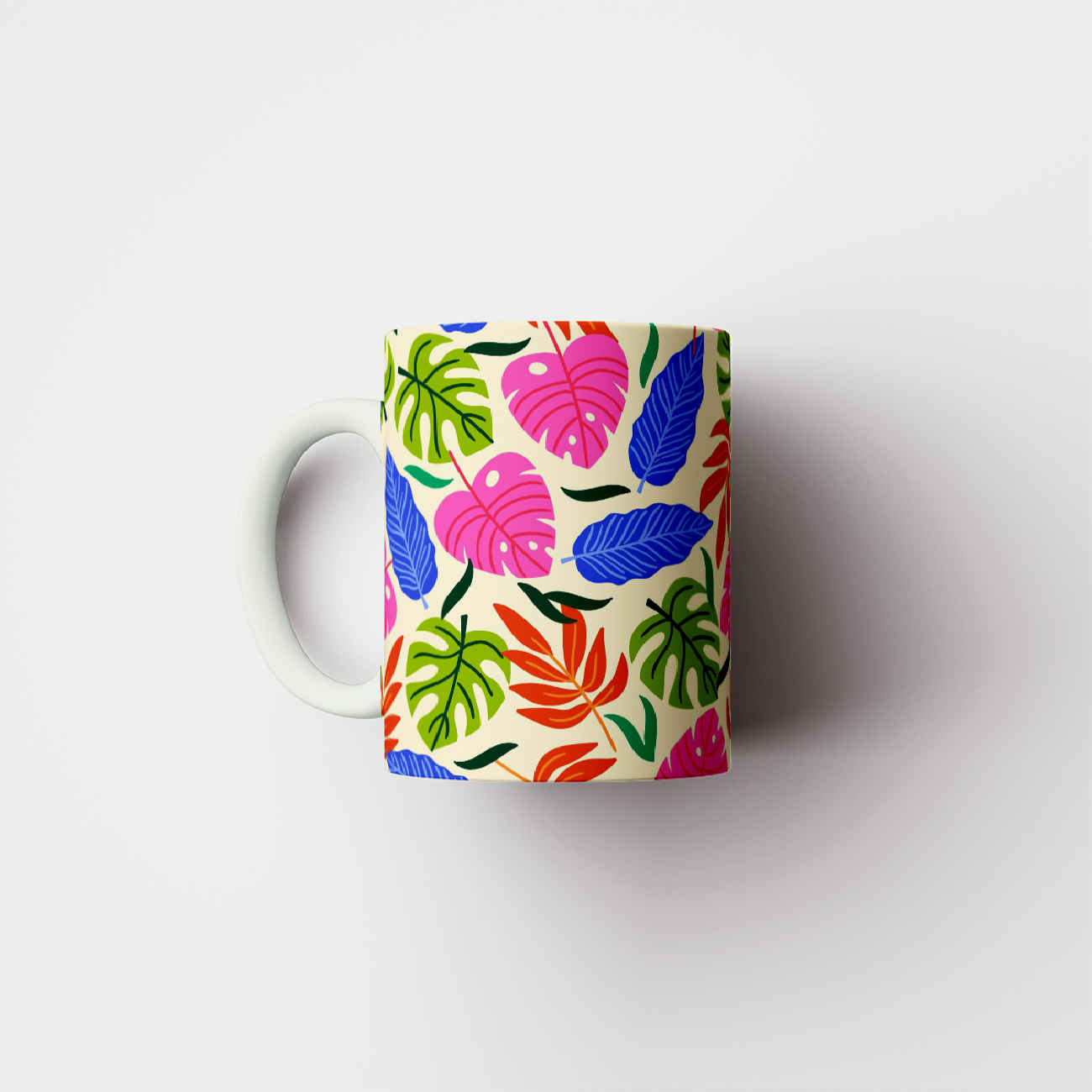 Keramik-Kaffeetasse mit Blättermotiv