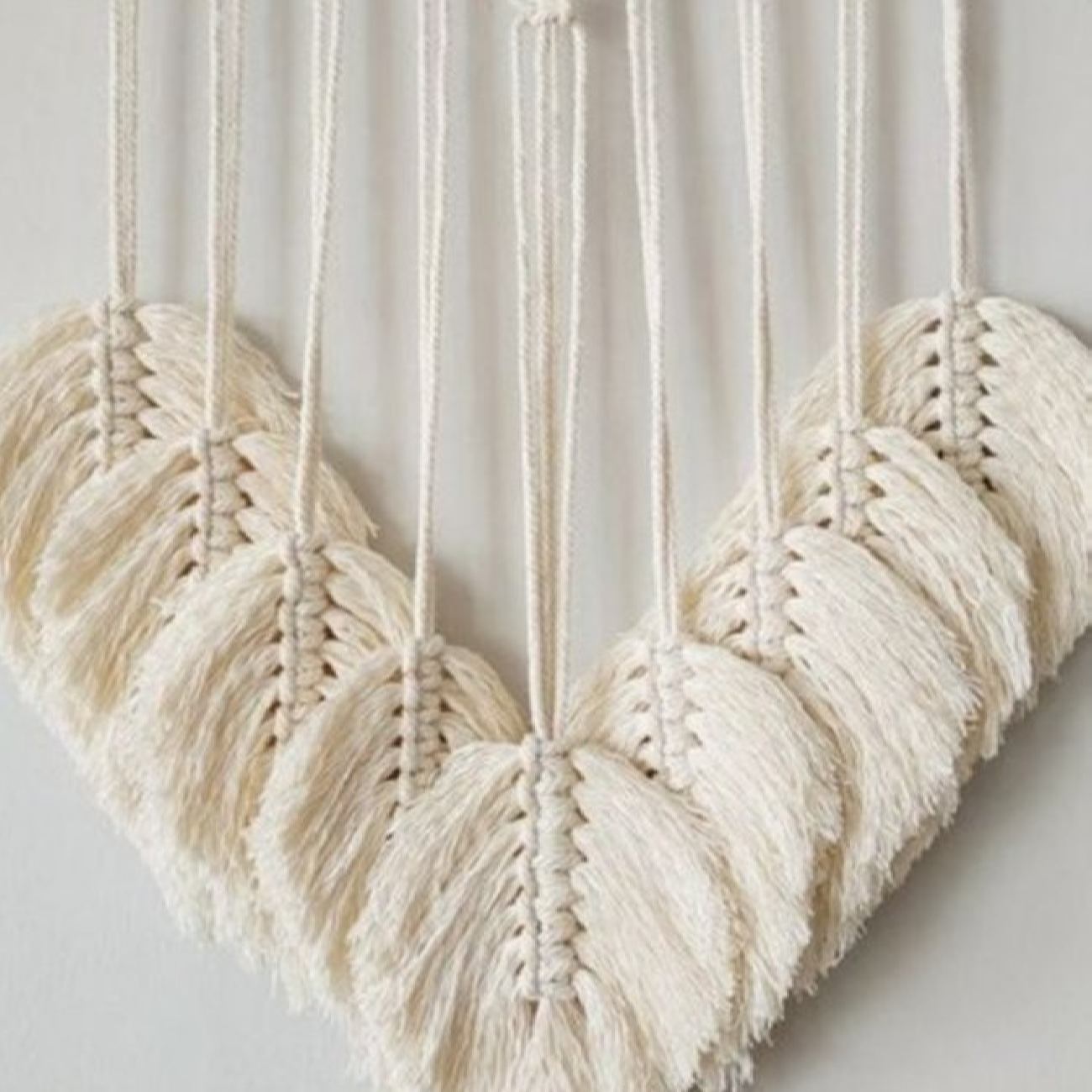 Dekorativer Makramee-Wandbehang Wandteppich Kunst Modell Dreieck