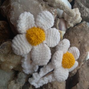Besticktes Blumen-Snap-Haarspangen-Set aus 2 Handgewebt Modell Kamille