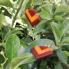 Handgefertigte Holzohrringe aus Rosenholz und Buchenholz