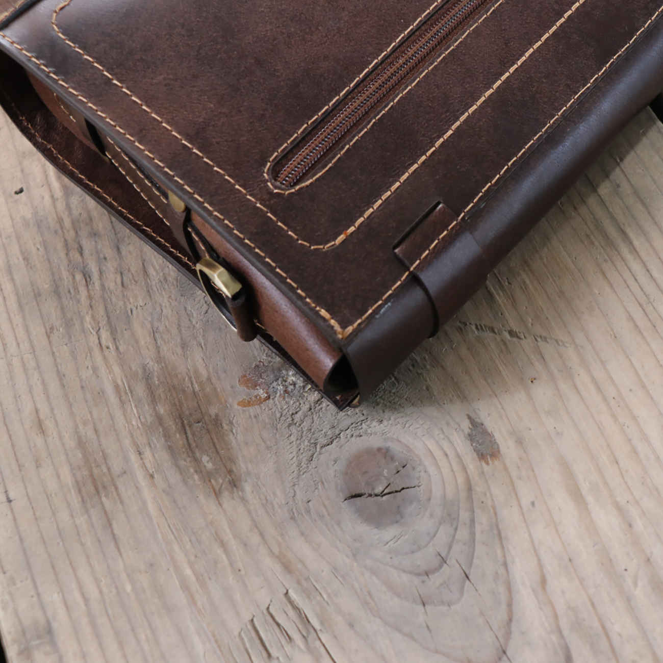 Luxuriöse Handgefertigte Leder Schultertasche – Dunkelbraun