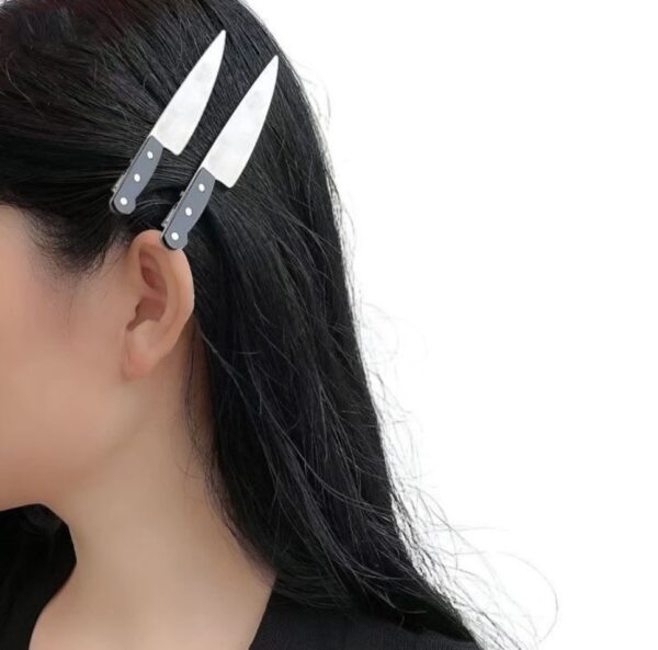 Leuchtende Haarspangen im Messer-Design Set aus 2