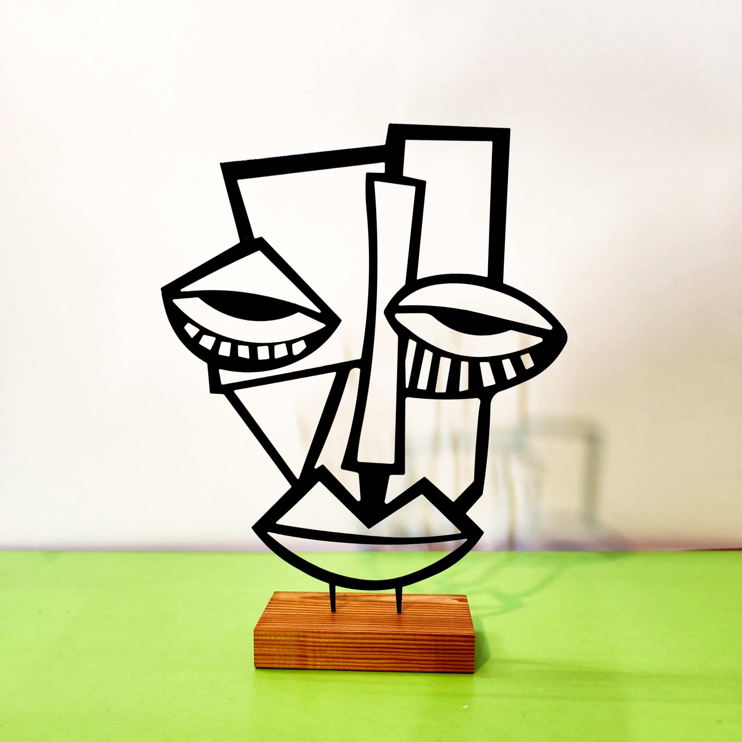 Minimalistische Kunst-Skulptur Metall-Kubismus-Gesicht