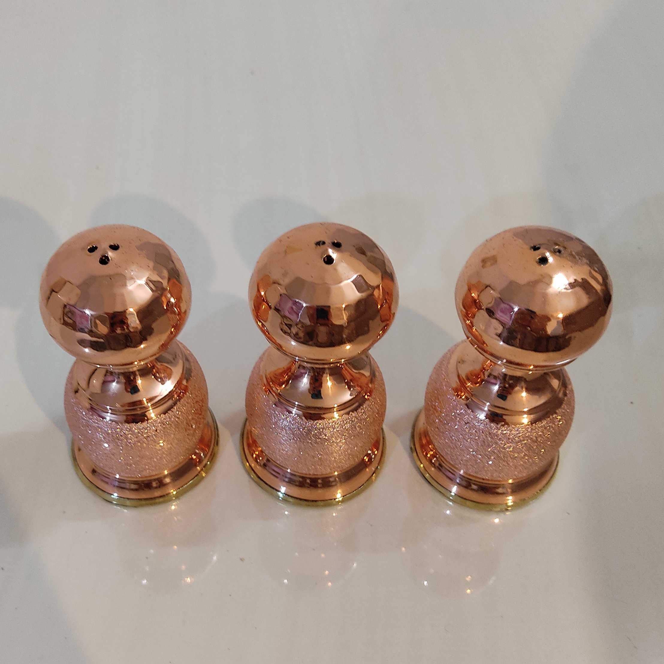 Persische Kupfer Salz- und Pfefferstreuer Hammered Avah Set von 6