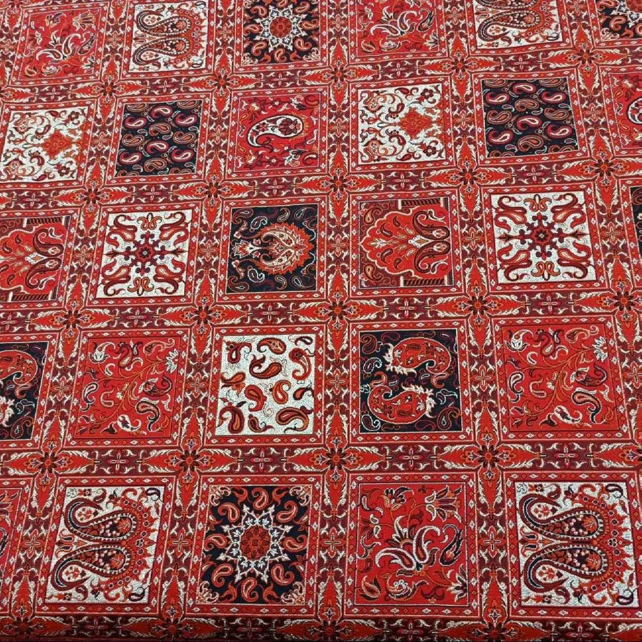 Persischer Termeh-Stoff luxuriös im Paisley-Design