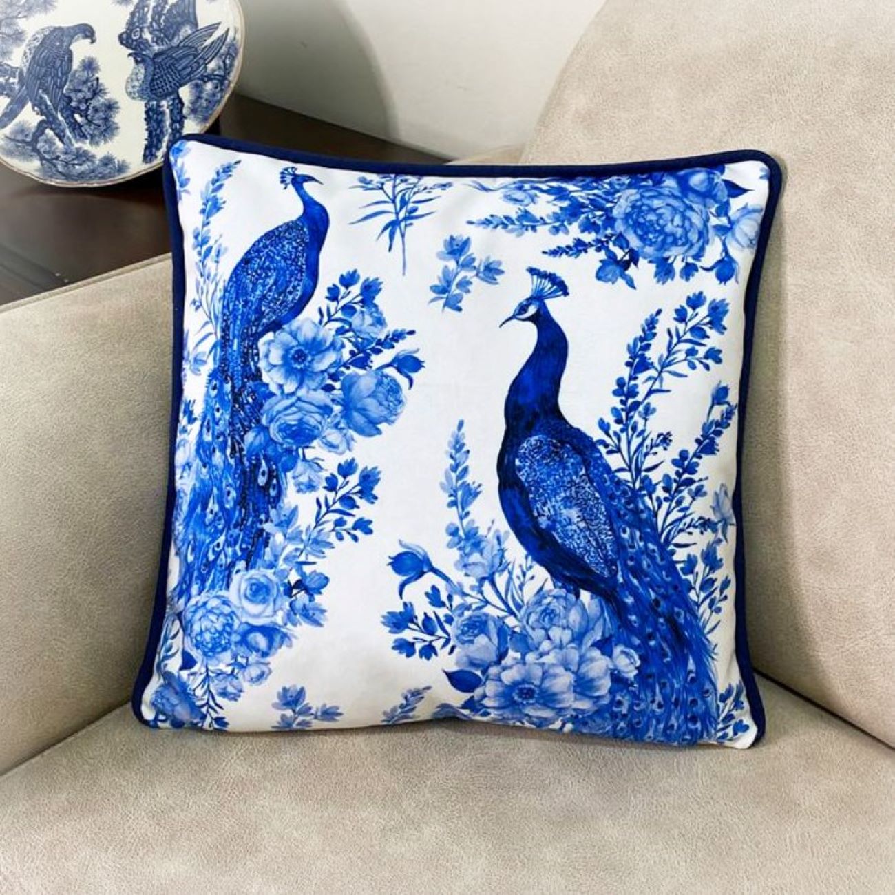 Kissenbezug aus Samt - Gedrucktes und beidseitig elegantes Design mit Pfau und Blumen (Set von 2)