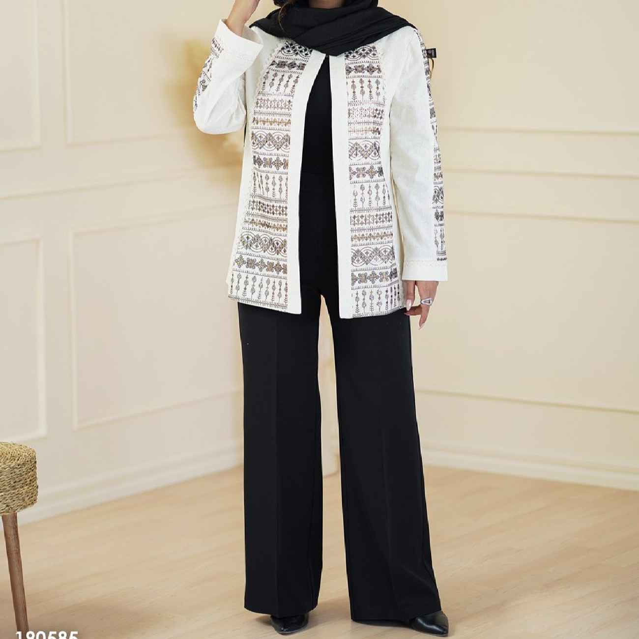 Trendiger persischer Leinen Manto, schick und bequem