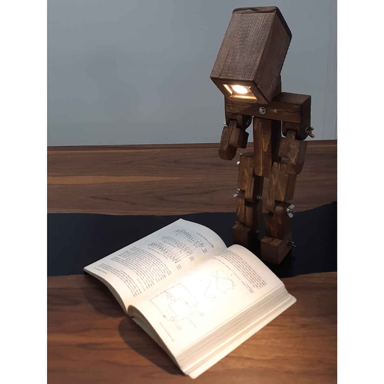 Holz Schreibtischlampe Handgefertigt und verstellbar Robolight Modell