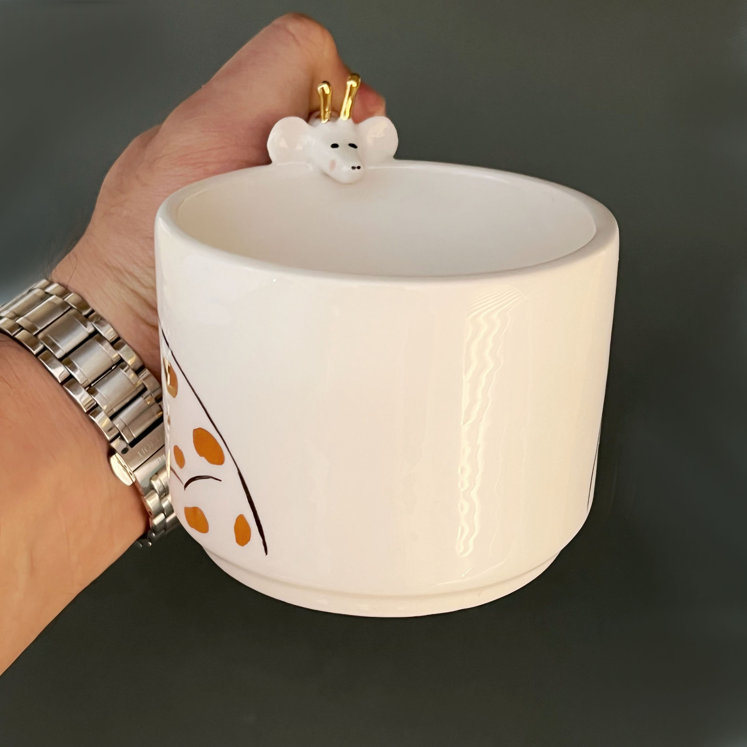 Künstlerische handgefertigte Keramiktasse – Giraffen-Design