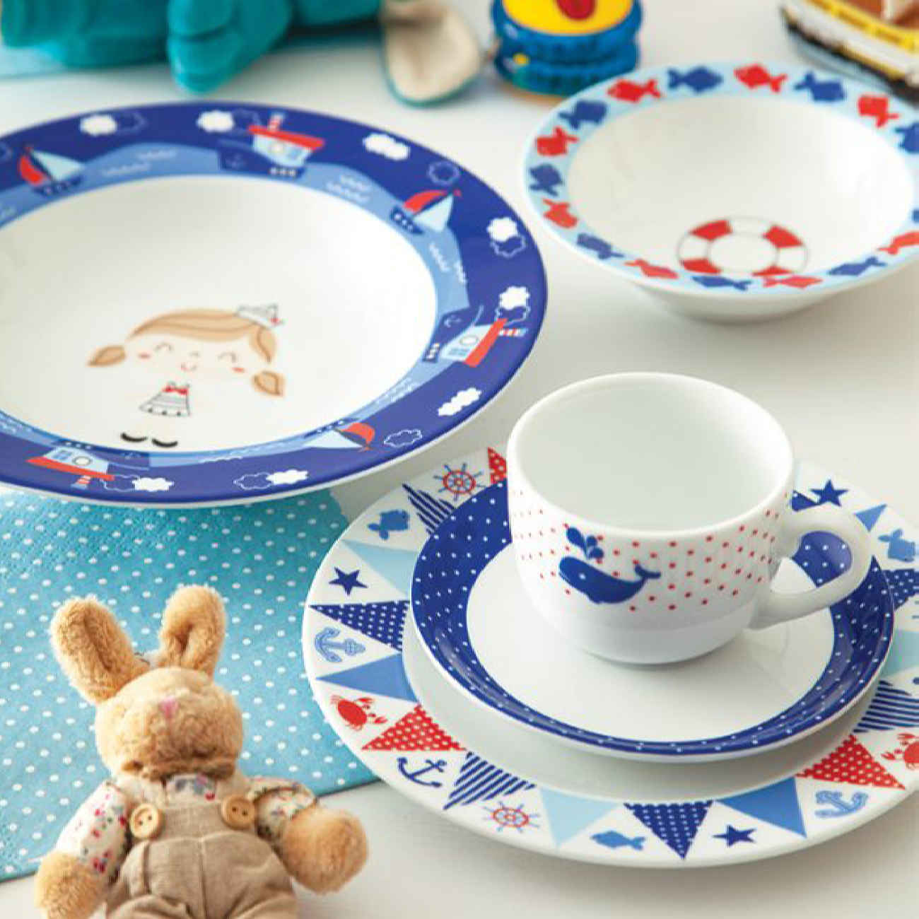 Iranisches Keramik-Mahlzeit-Set von Zarin Iran 5-teilig für Kinder – Boot Design