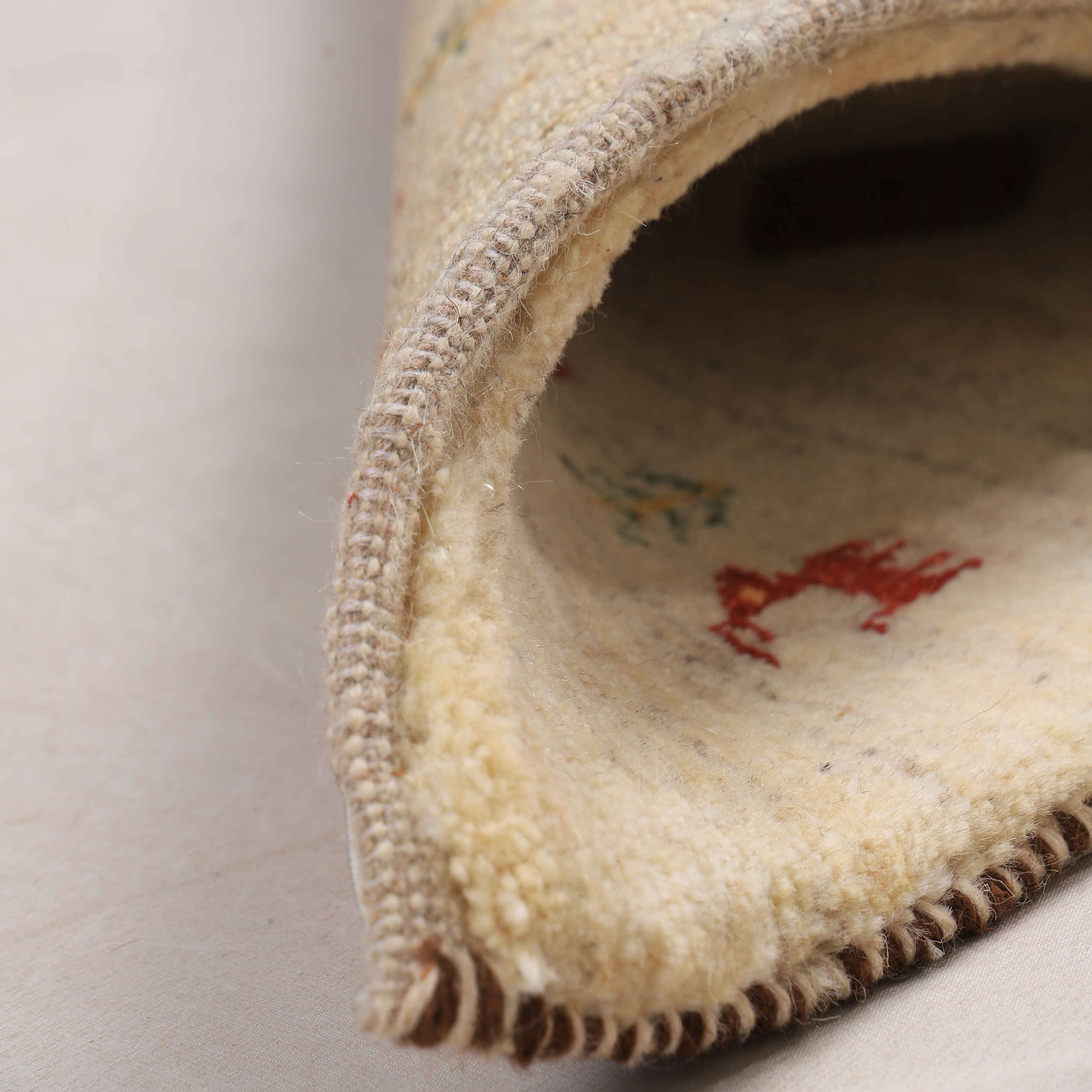 Authentischer echter persischer Gabbeh-Wollteppich handgewebt in Fars mit Rand orange