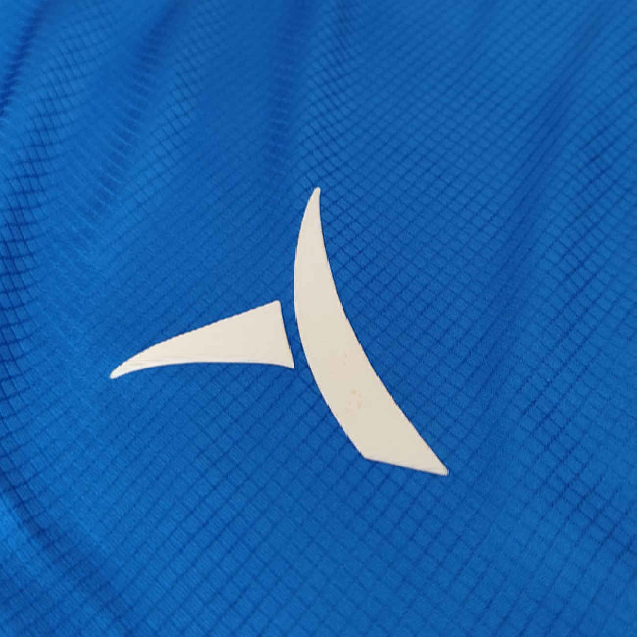 Esteghlal Heimtrikot 2024–2025 – Neues Trikot für echte Fans