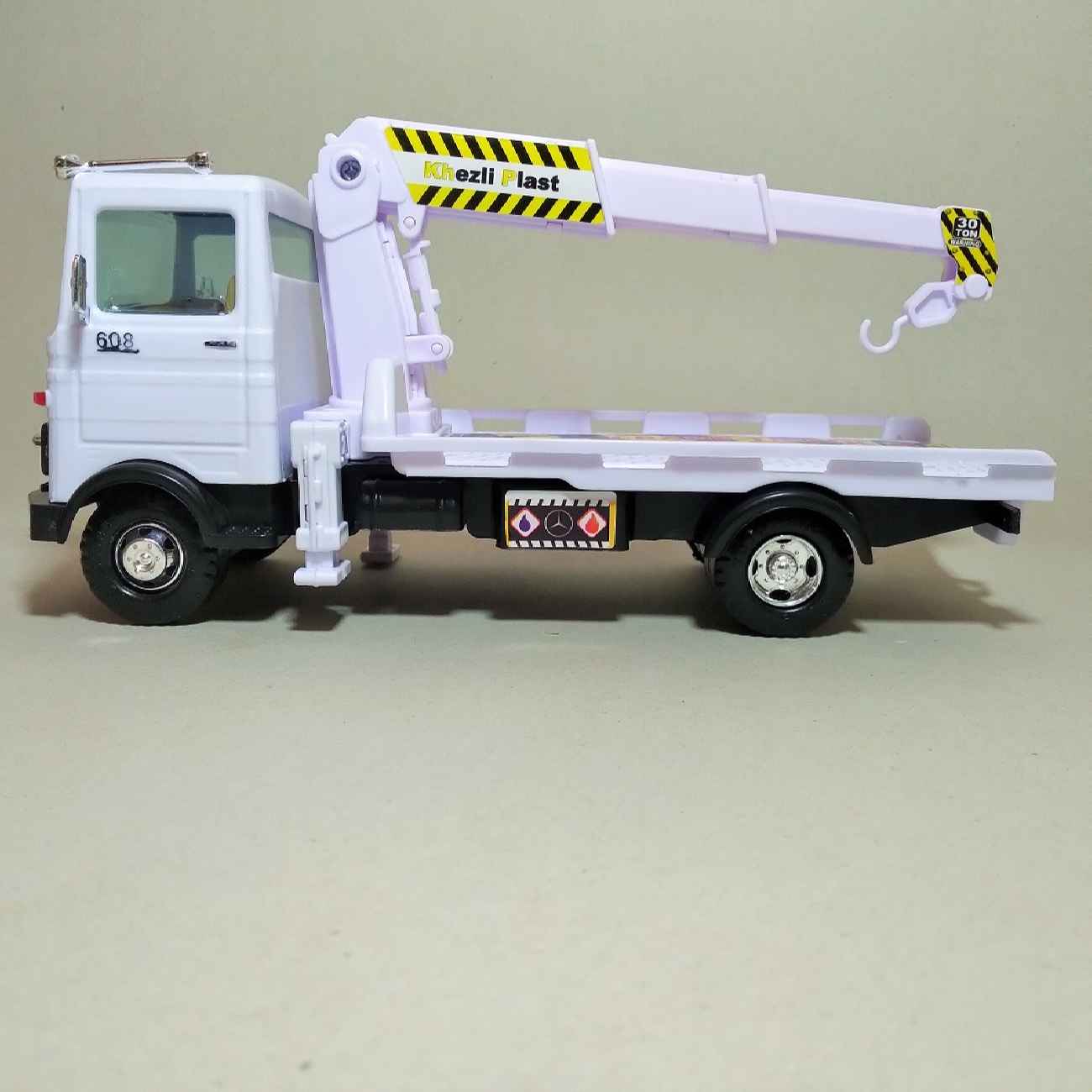 Mercedes-Benz LP-Serie 1963 Kran-Lkw – Vintage-Spielzeug, 2er-Set