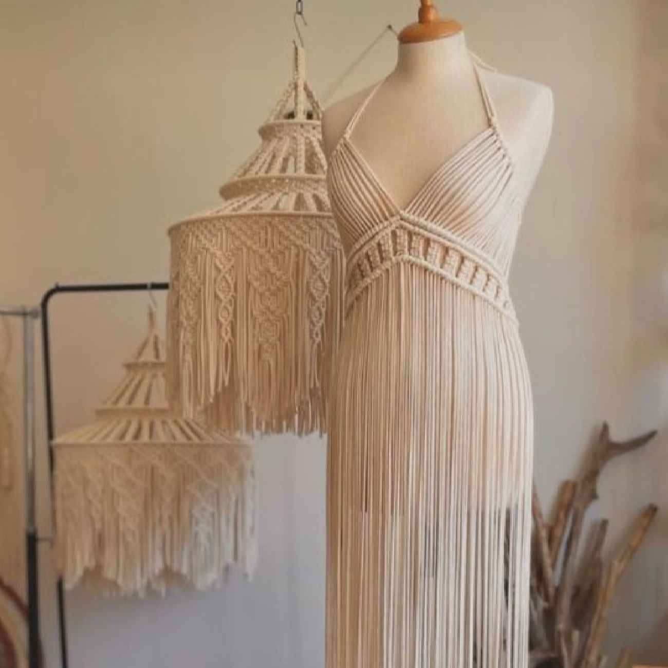 Handgefertigtes Boho-Makramee-Kleid für Unvergleichlichen Stil und Komfort