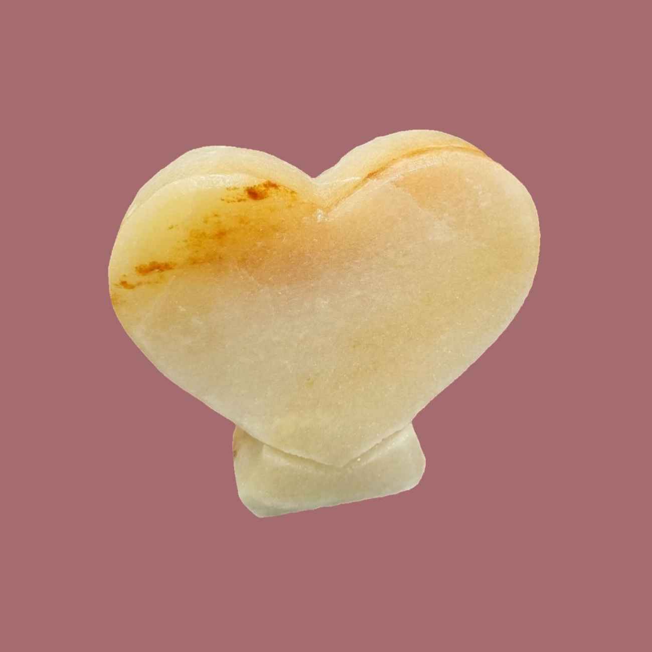 Persische Salzkristalllampe – Love-Modell, ideal für Meditation und Entspannung.